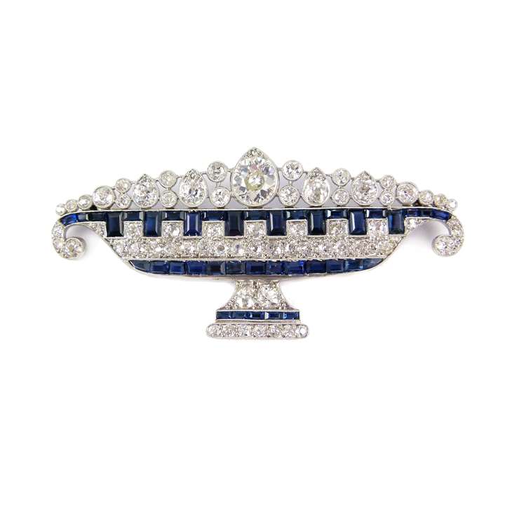 Belle epoque diamond and sapphire broad vase brooch, French c.1915,
